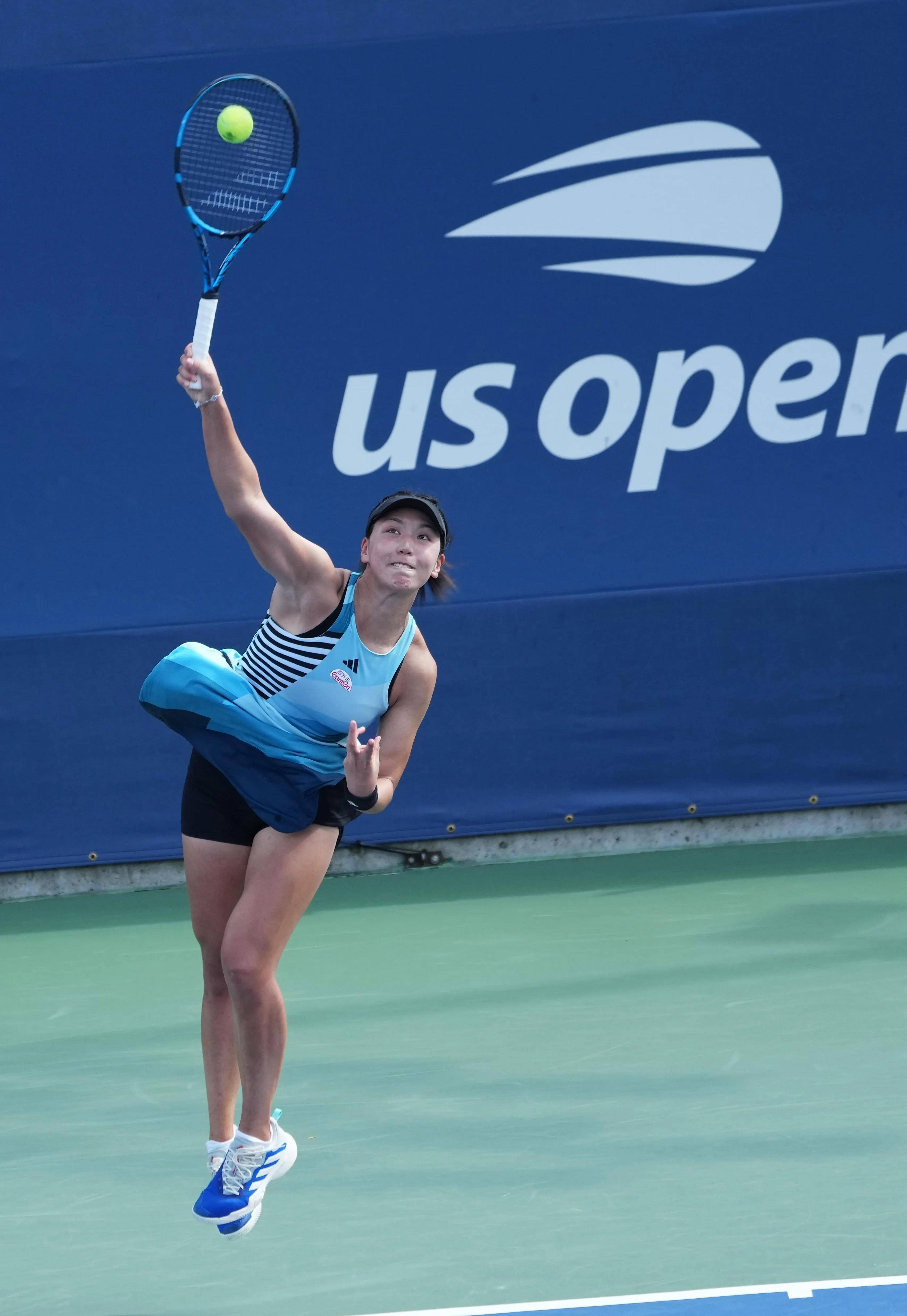 烈角逐中 烈角逐中